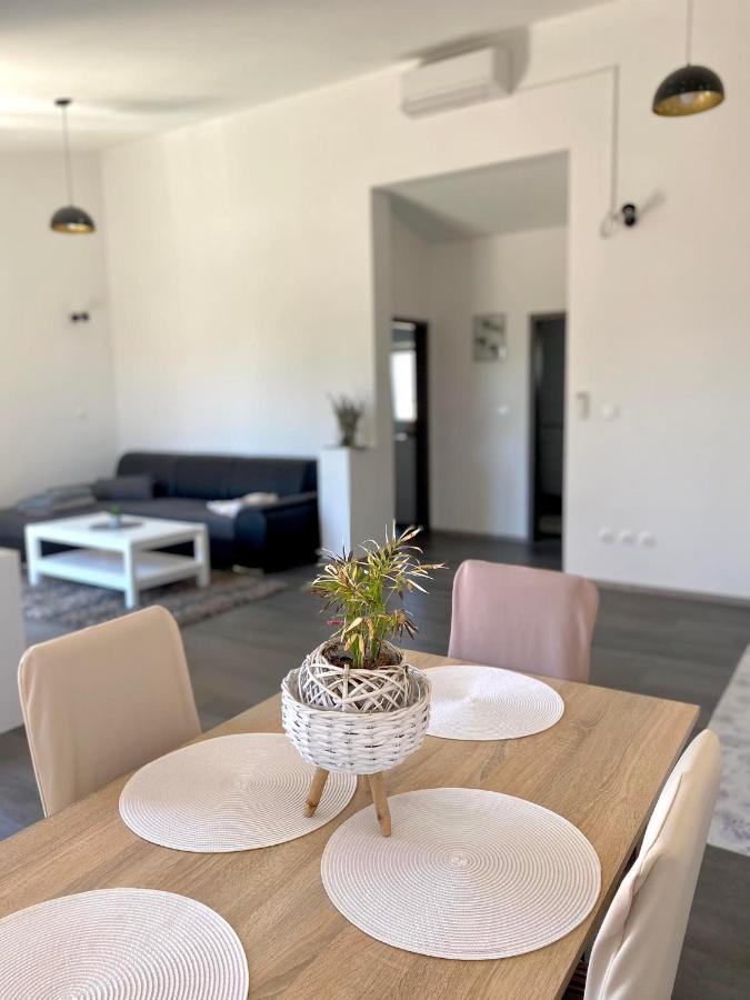 Apartman Ritta ビオグラード・ナ・モル エクステリア 写真